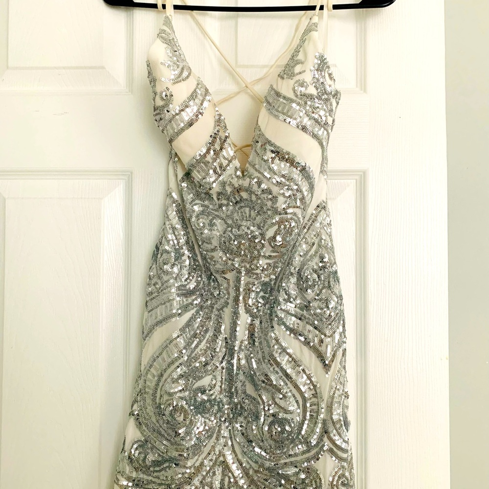 Cute party dress size small